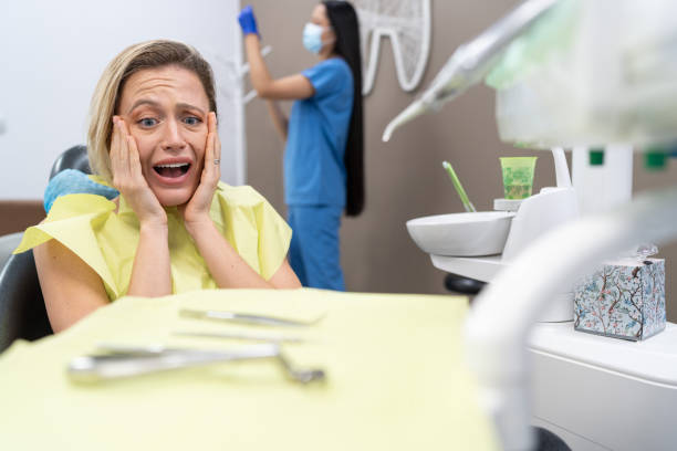 Best Holiday Emergency Dentist in Hartshorne, OK